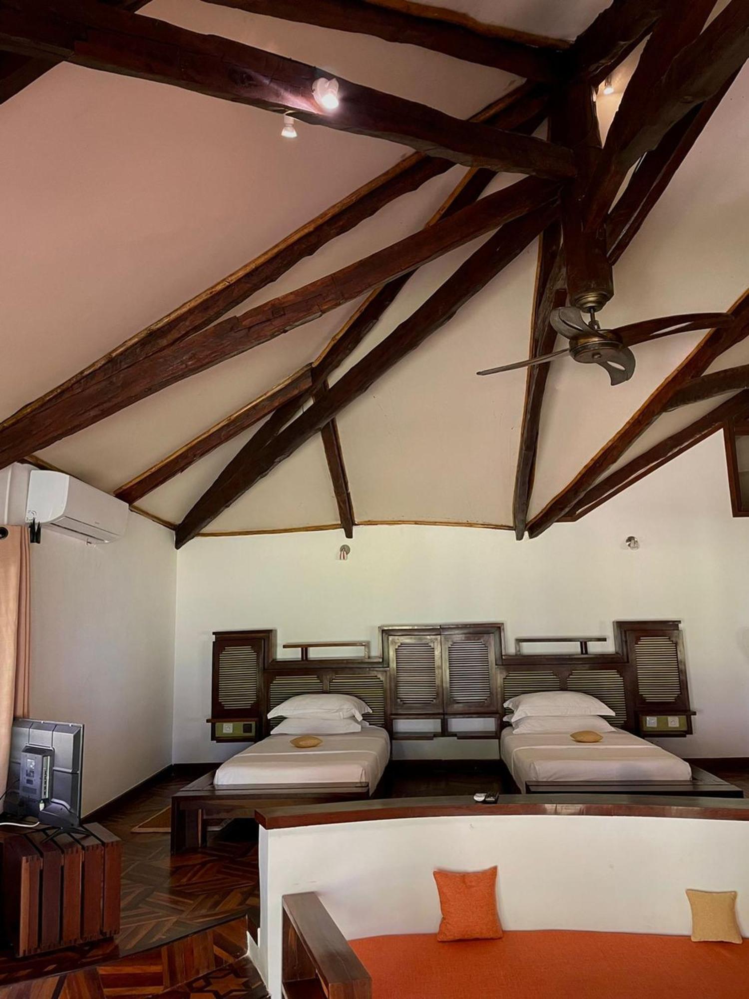 Ambaro Ravintsara Wellness Hotel מראה חיצוני תמונה